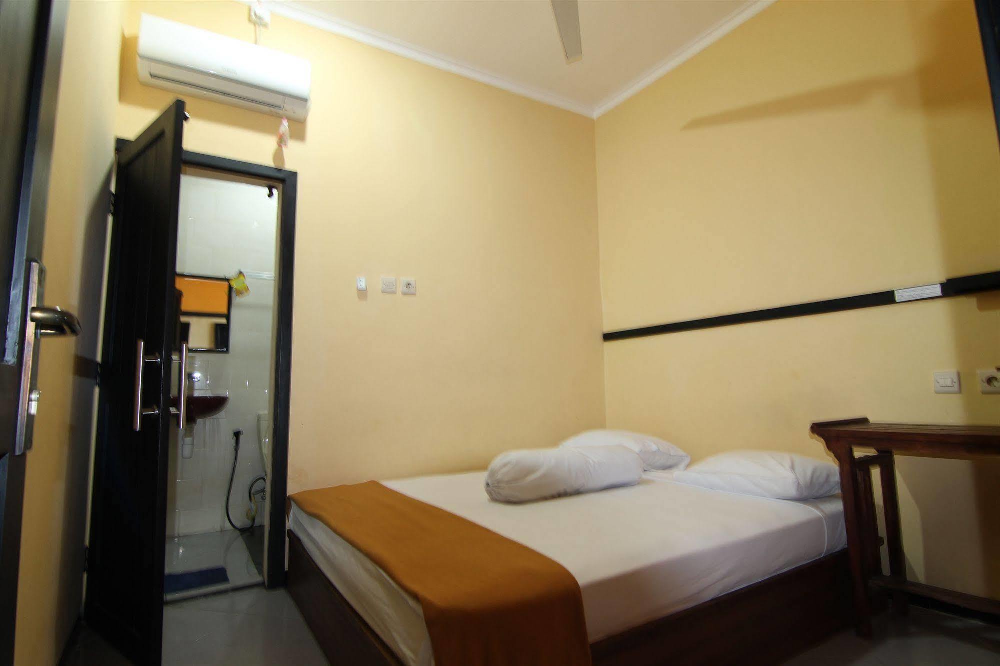 Ct1 Bali Bed & Breakfast 꾸따 외부 사진