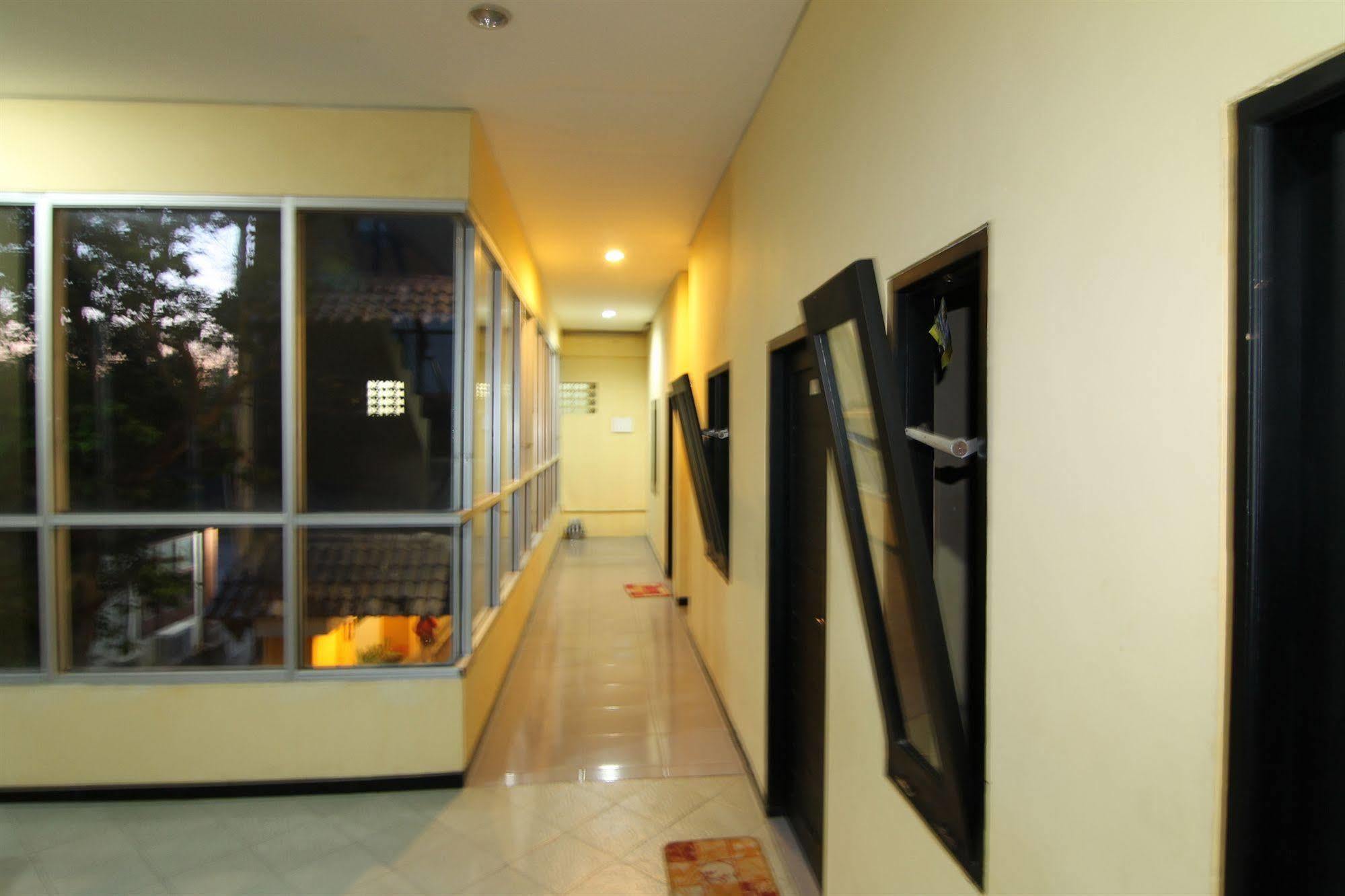 Ct1 Bali Bed & Breakfast 꾸따 외부 사진
